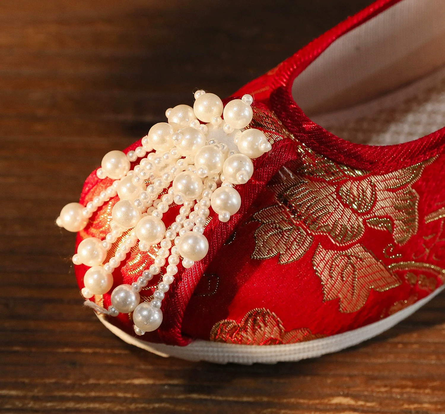 Zhe Zhi 折纸 Folding Paper Song Ming Cloud Head Dengyun Lü Shoes - Image 4