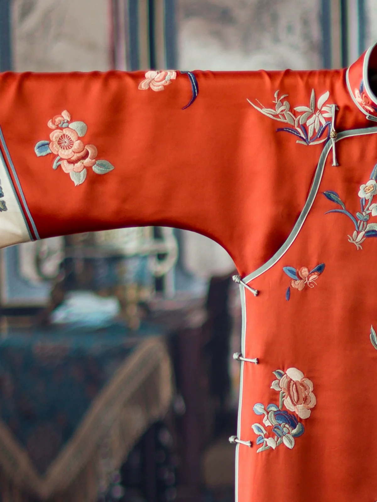 Zheng Fangchun 正芳春 Bright Spring 1920s Mulberry Silk Embroidered Wedding Qipao - Image 4