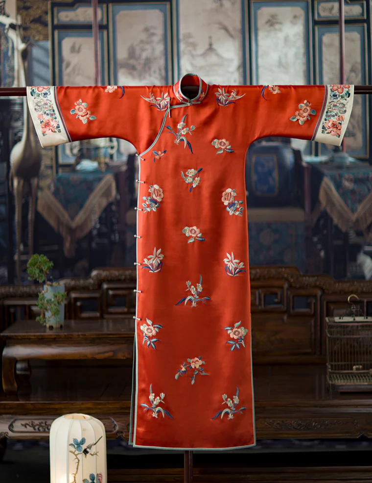 Zheng Fangchun 正芳春 Bright Spring 1920s Mulberry Silk Embroidered Wedding Qipao - Image 6