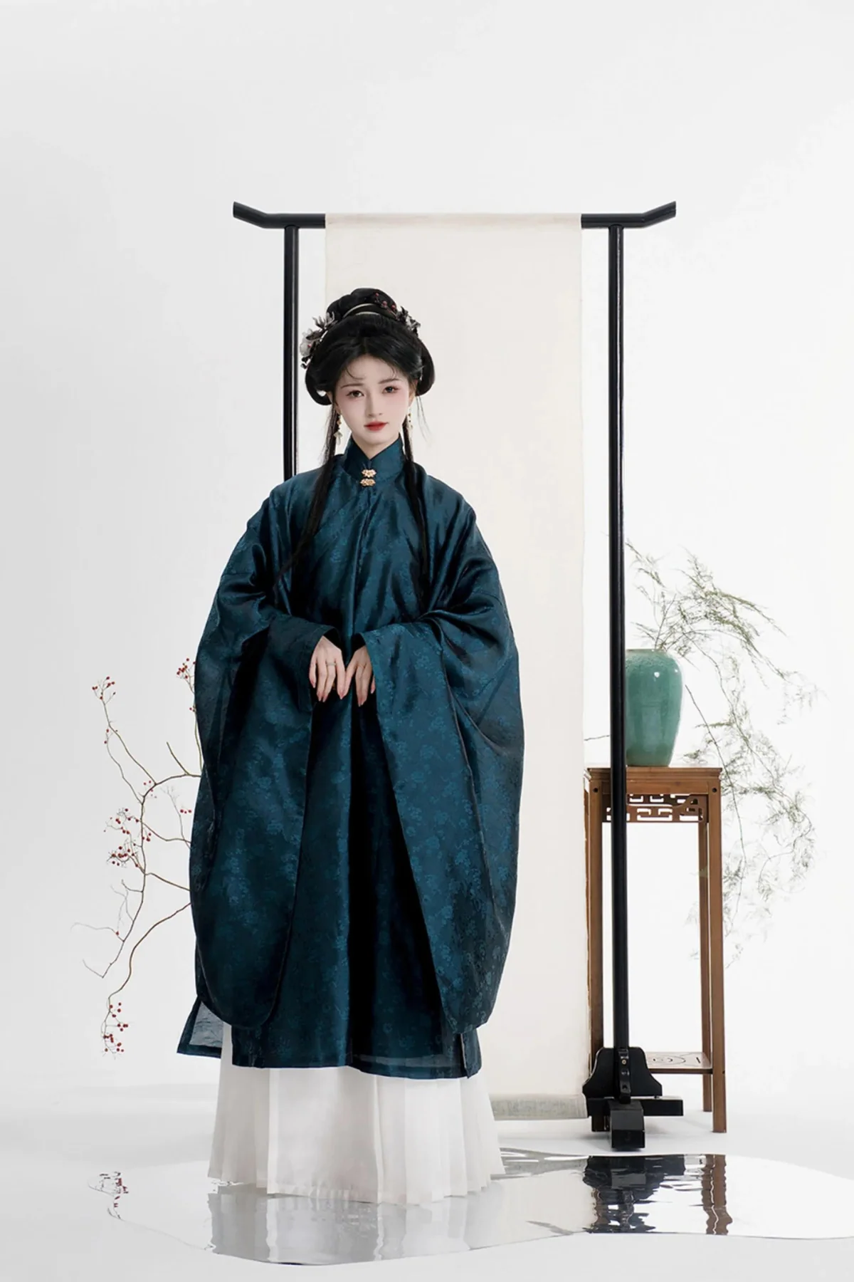 Zhezhi Mei 折枝梅 Broken Plum Blossom Ming Dynasty Changshan Standing Collar Shirt - Image 4