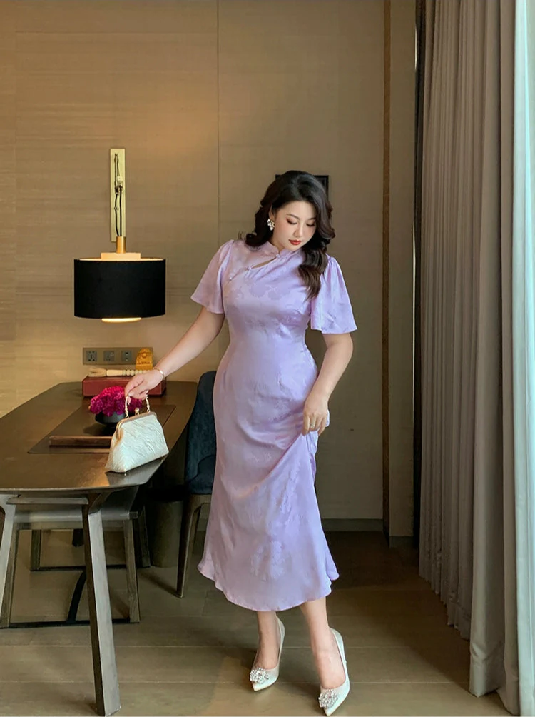Zimo Diewu 紫陌蝶舞 Butterflies Dancing on Lavender Paths Plus Size Modernized Cutout Jacquard Butterfly Sleeve Qipao - Image 8