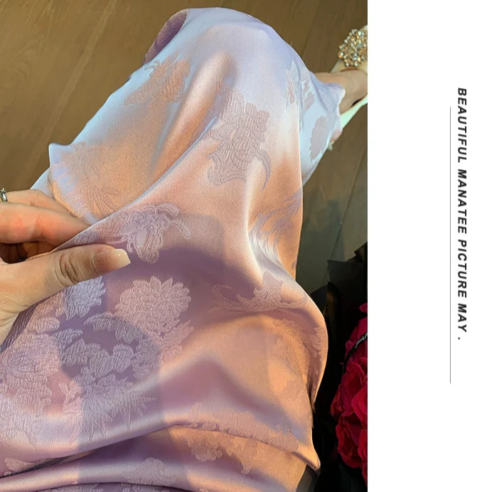 Zimo Diewu 紫陌蝶舞 Butterflies Dancing on Lavender Paths Plus Size Modernized Cutout Jacquard Butterfly Sleeve Qipao - Image 9