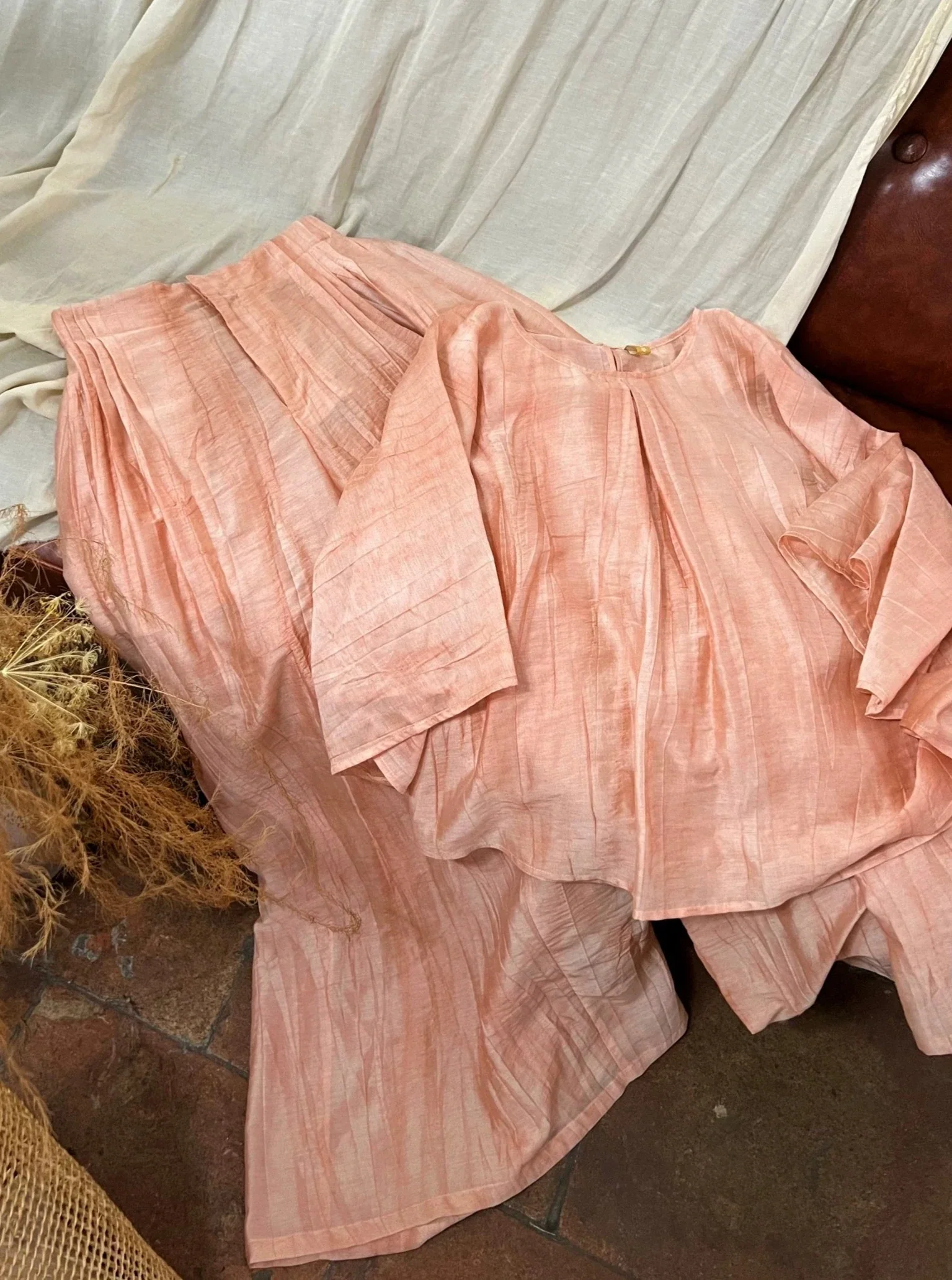 Ziruo 自若 Modernized Ming Dynasty Summer Tencel Shirt & Wide Leg Trousers Set - Image 12