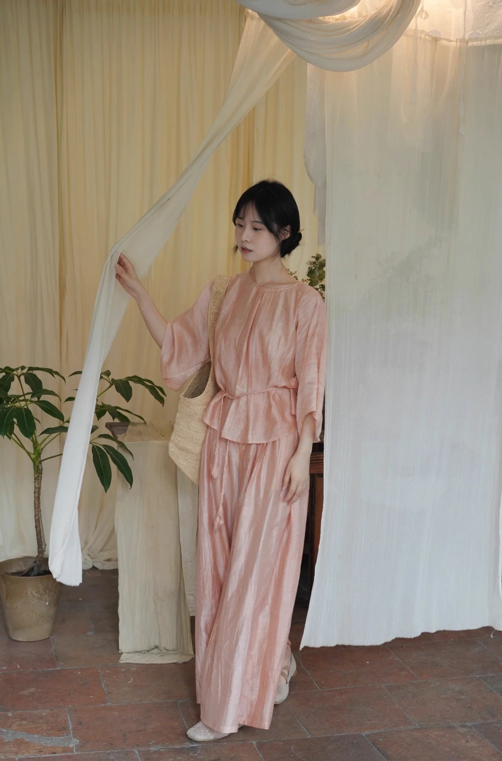 Ziruo 自若 Modernized Ming Dynasty Summer Tencel Shirt & Wide Leg Trousers Set - Image 3