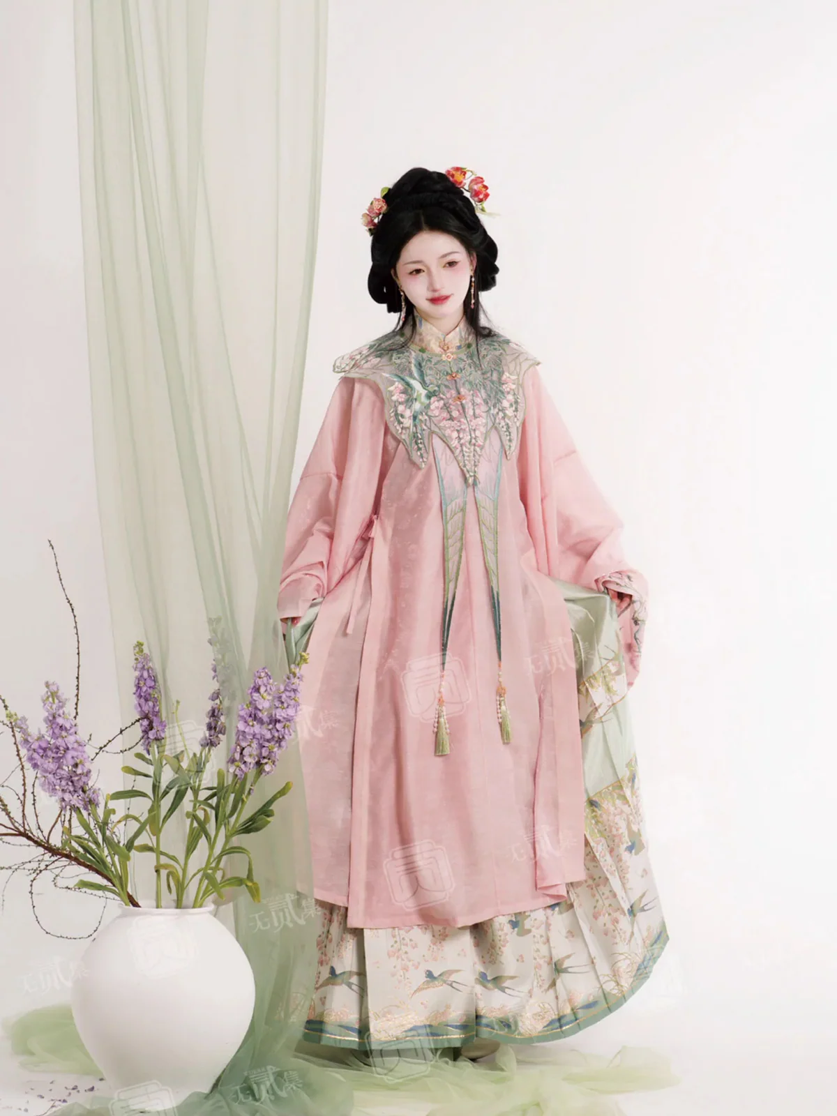 Ziteng 紫藤 Wisteria Fairy Cloud Collar Late Ming Dynasty Set - Image 10