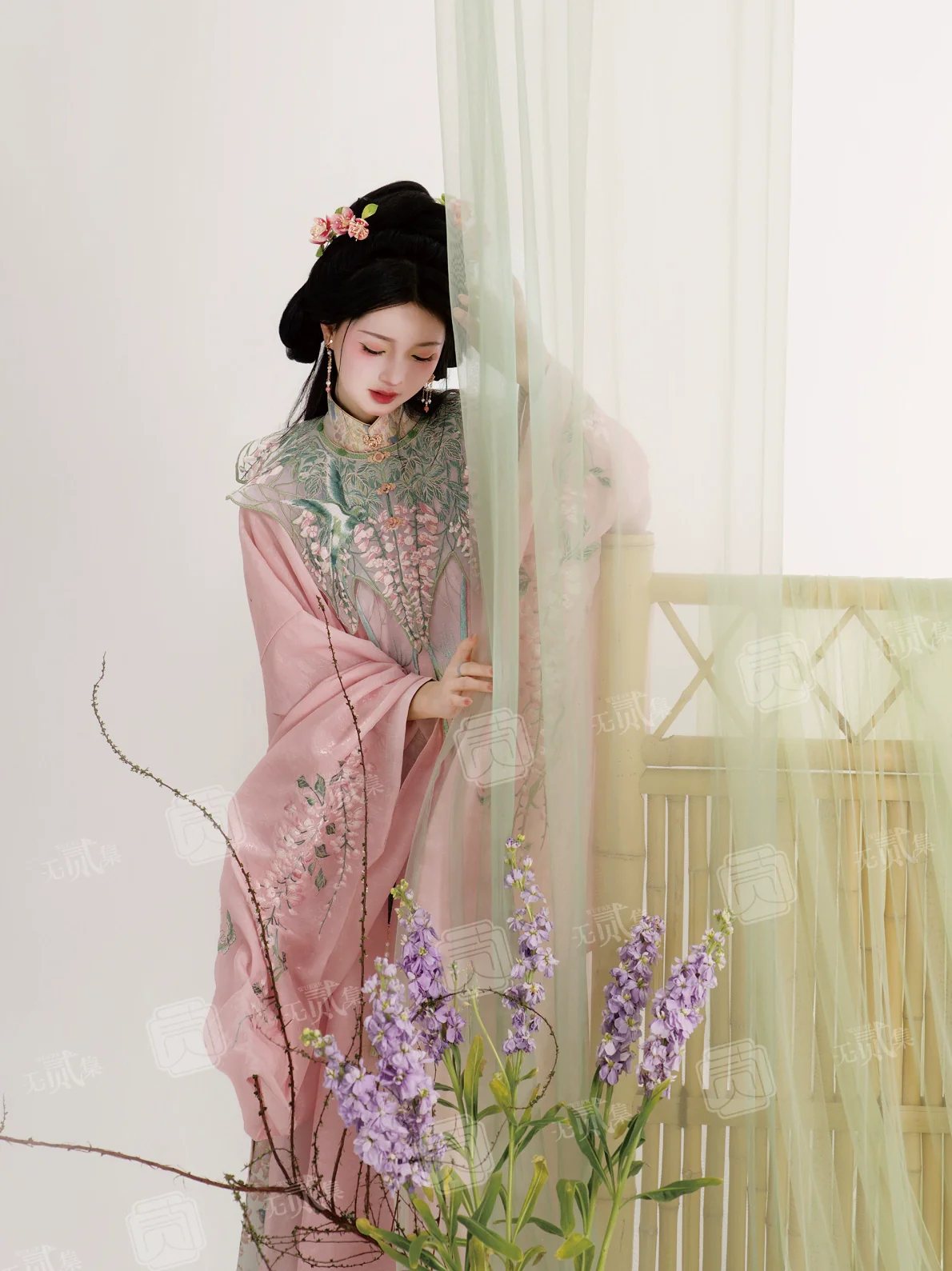 Ziteng 紫藤 Wisteria Fairy Cloud Collar Late Ming Dynasty Set - Image 4