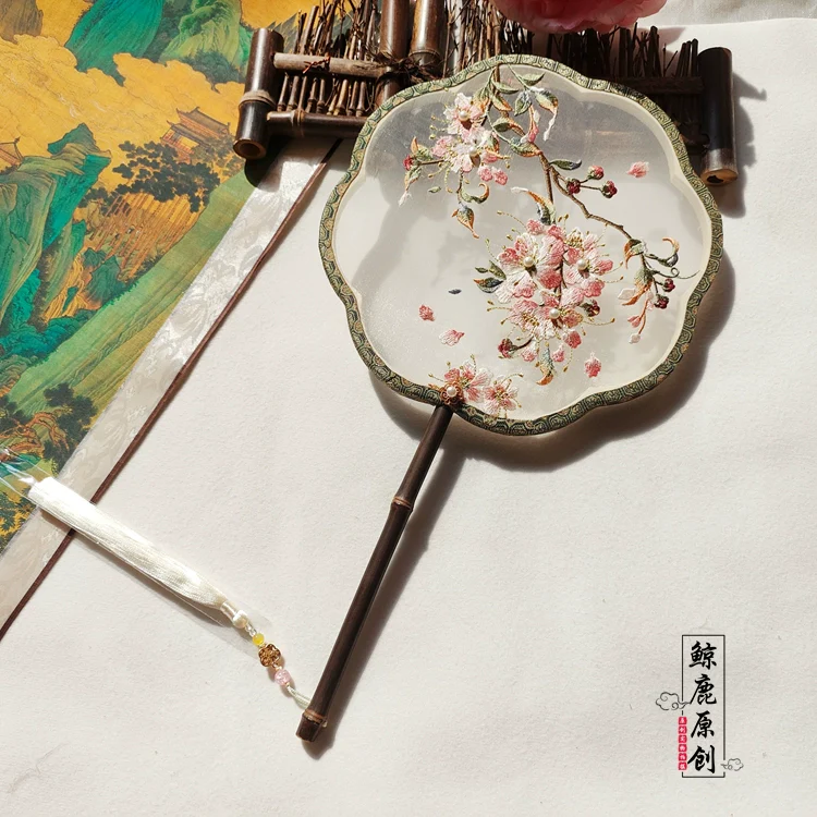 Ziwei Hua 紫薇花 Myrtle Flower Single-Sided Embroidered Tuanshan Round Fan - Image 10
